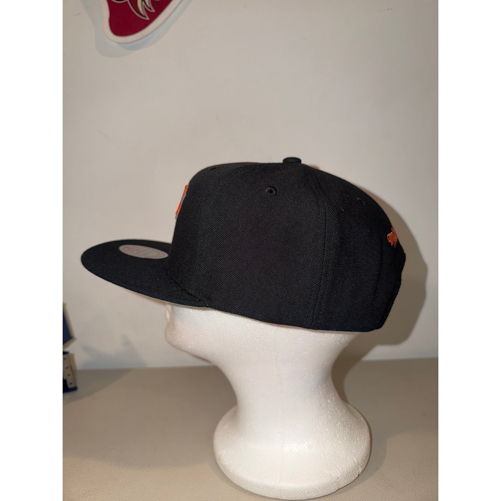 Mitchell & Ness New York Knicks Snapback (NWTS) - Picture 3 of 7